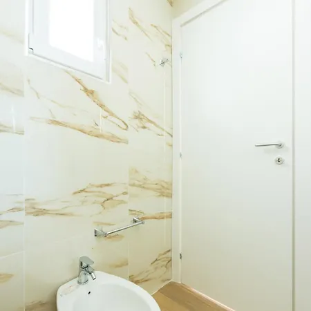 Apartament Terrazza Spaccanapoli By Napoliapartments *