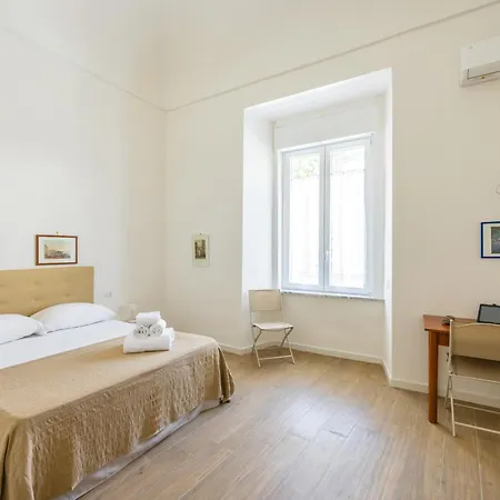 Terrazza Spaccanapoli By Napoliapartments Apartament *