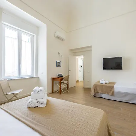Terrazza Spaccanapoli By Napoliapartments * Naples