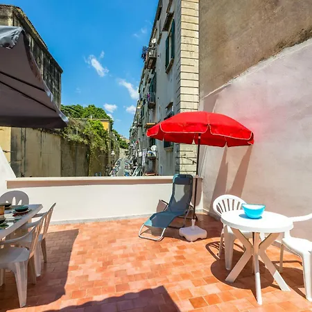 Terrazza Spaccanapoli By Napoliapartments *